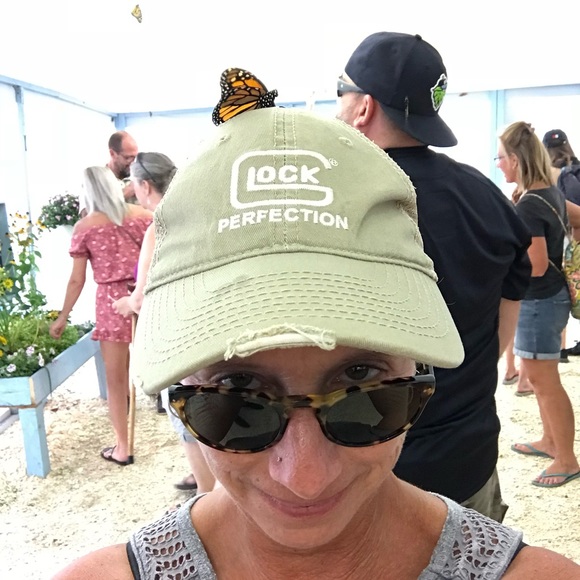 Meet your Posher, Sabina - Picture 3 of 3